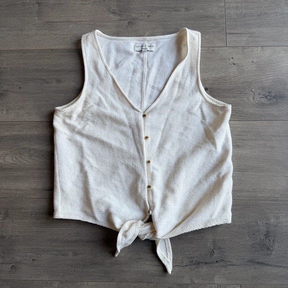 Madewell Tops - Texture & Thread x Madewell Button front tie tank - size medium - cream